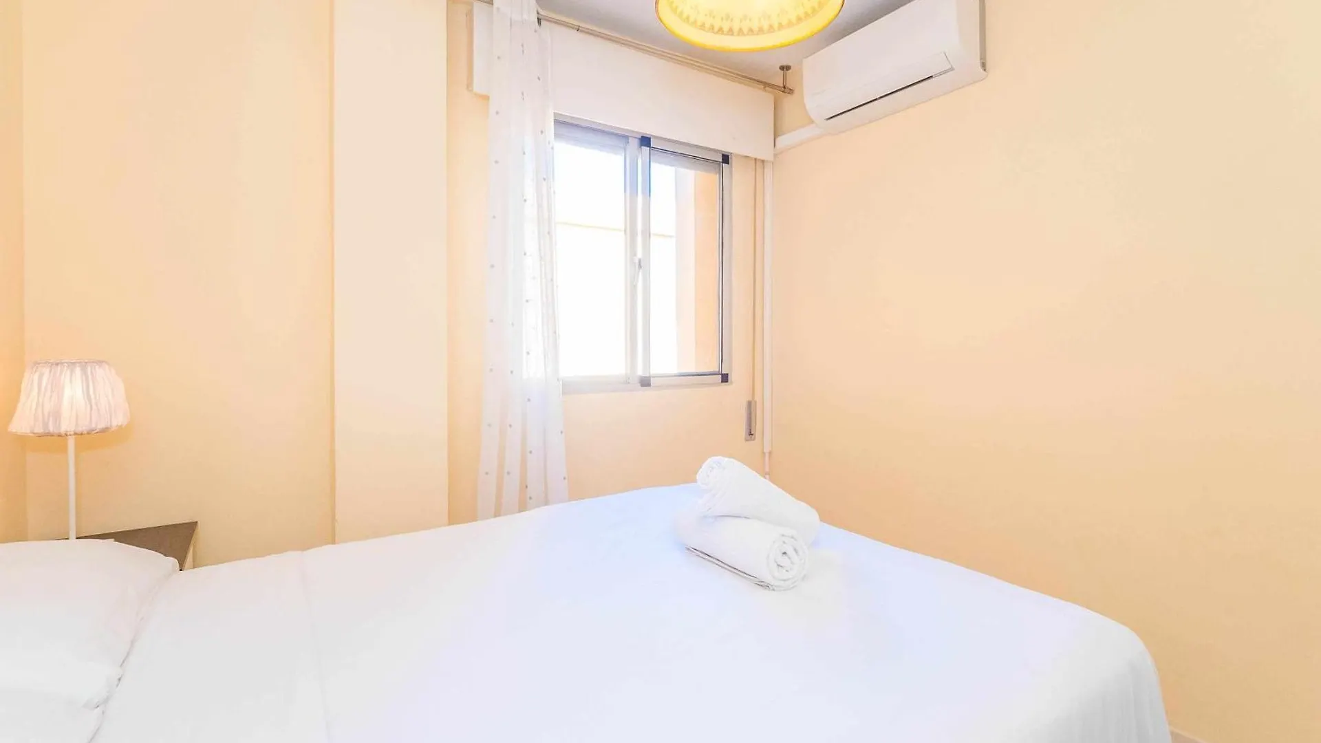 Apartment Centrico Apartamento Con Terraza En La Playa Rincon de la Victoria Spain
