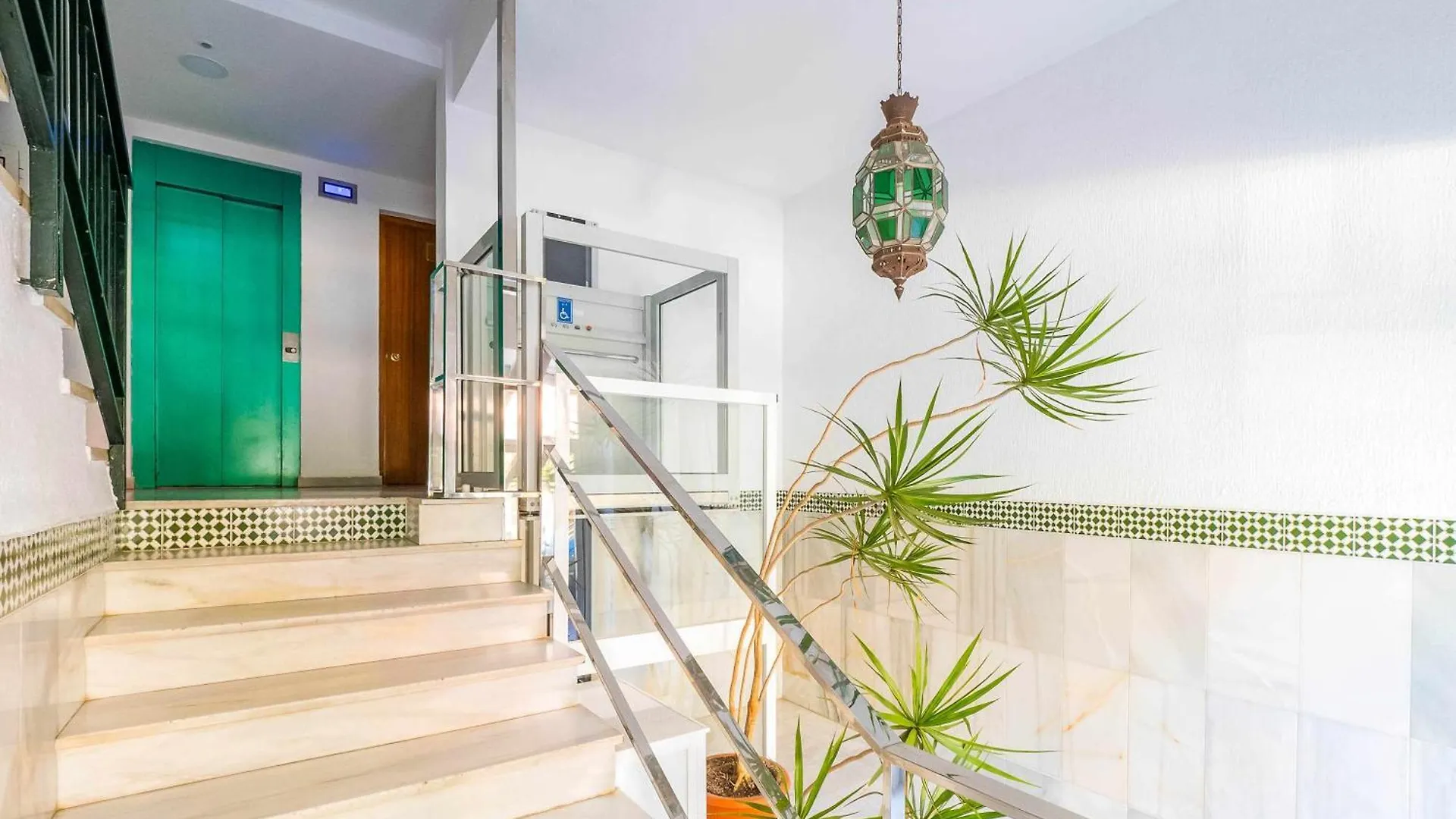 Apartment Centrico Apartamento Con Terraza En La Playa Rincon de la Victoria Spain